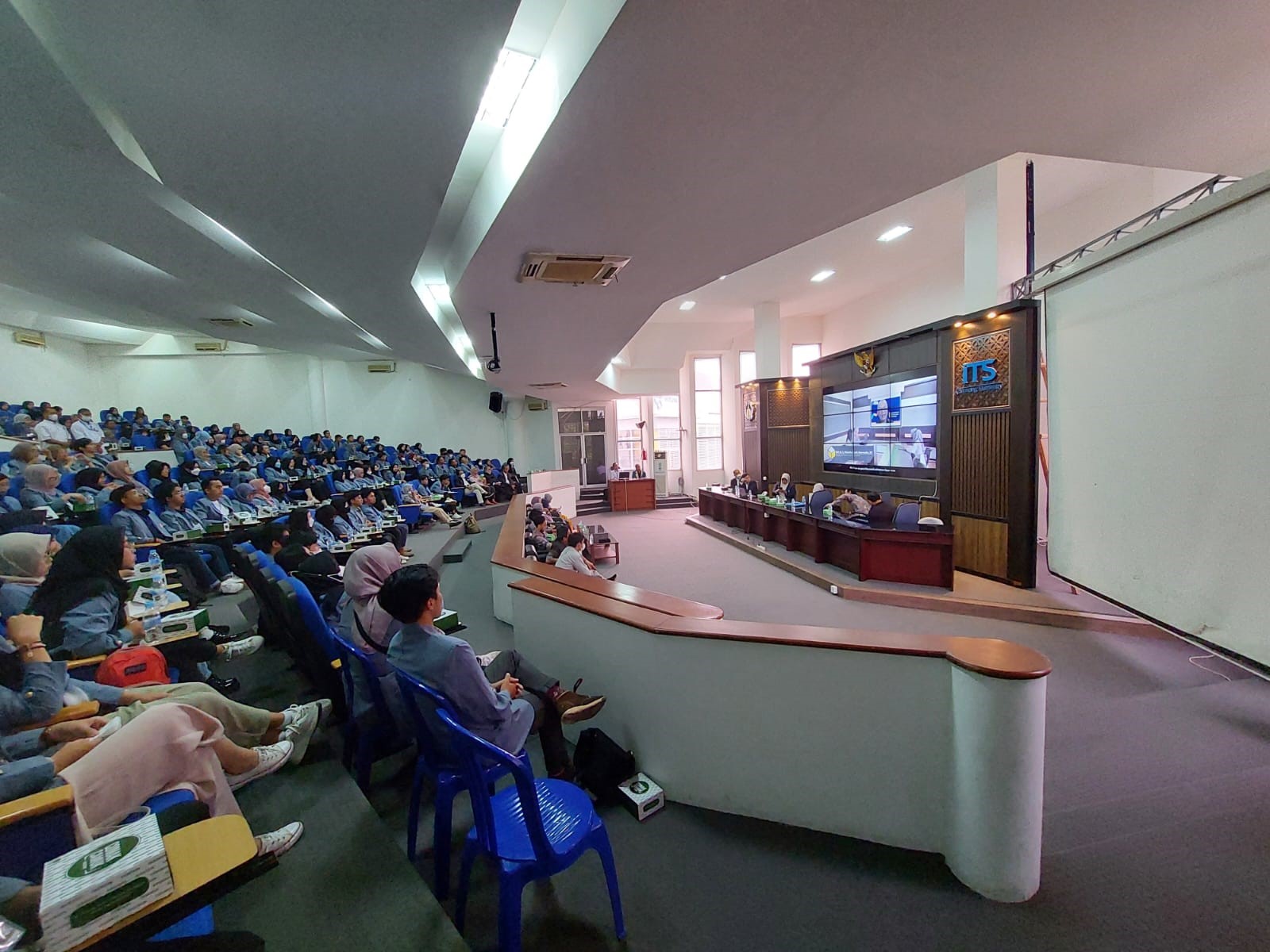 Departemen Pendidikan Teknik Arsitektur UPI Melaksanakan Kunjungan dan Studi Lapangan ke Surabaya, Malang, dan Yogyakarta