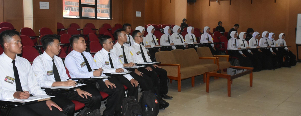 CALON ANGGOTA PROBUMSIL UPI KUNJUNGI FPTK UPI