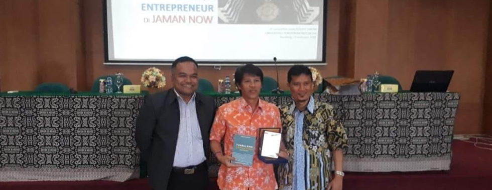 Prodi D3 Teknik Elektro Gelar Kuliah Umum Eksis Menjadi Entrepreneur di Jaman Now