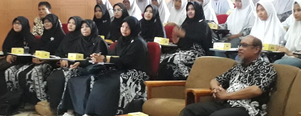 SMAIT Harapan Umat Lakukan Kunjungan Akademik Ke FPTK UPI