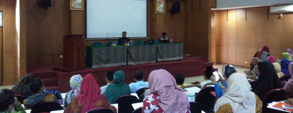 Acep Taufik Ismail S.Pd: Menemukan Cara Indah Mencintai Allah SWT untuk Meraih Solat Khusyu