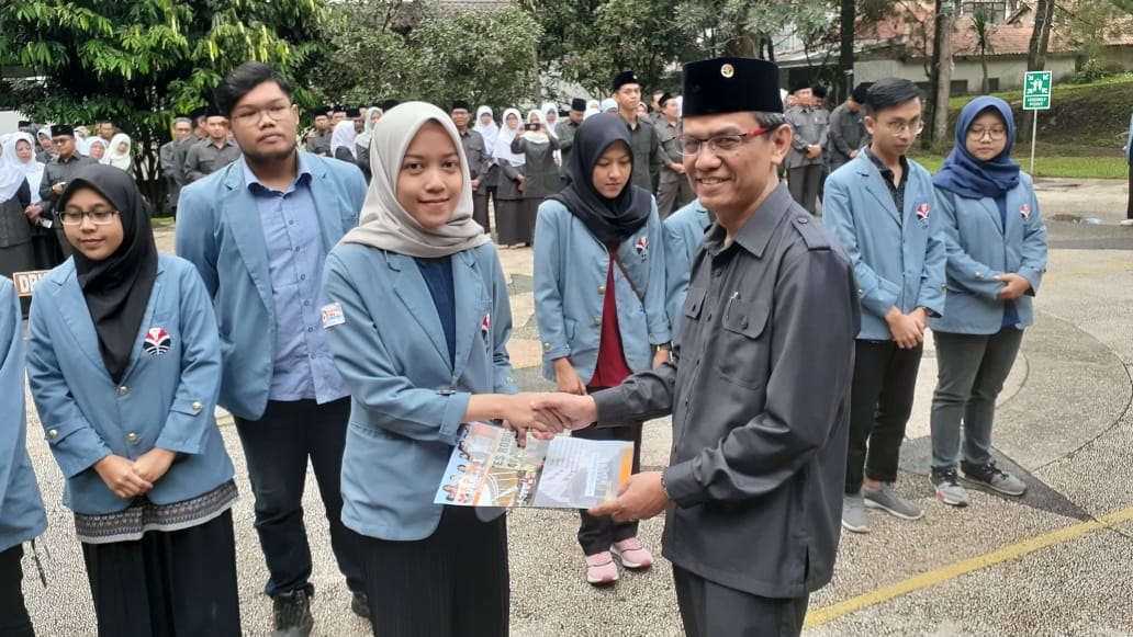 Sarah Istiqomah Widiaputri Terpilih Menjadi Mahasiswa Berprestasi FPTK UPI