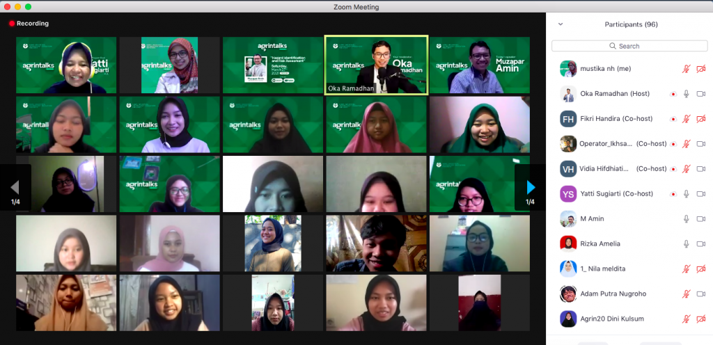Narasumber Agrintalk sampaikan materi tentang Hazard Identification & Risk Assessment Agrintalks (seri 1)