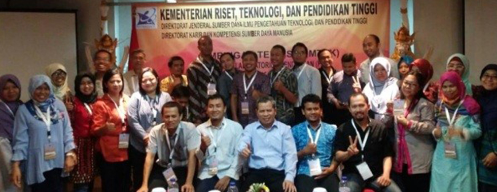 Dekan FPTK UPI Utus 2 orang Pranata Laboratorium Pendidikan Ikuti Bimbingan Teknis Tenaga Kependidikan