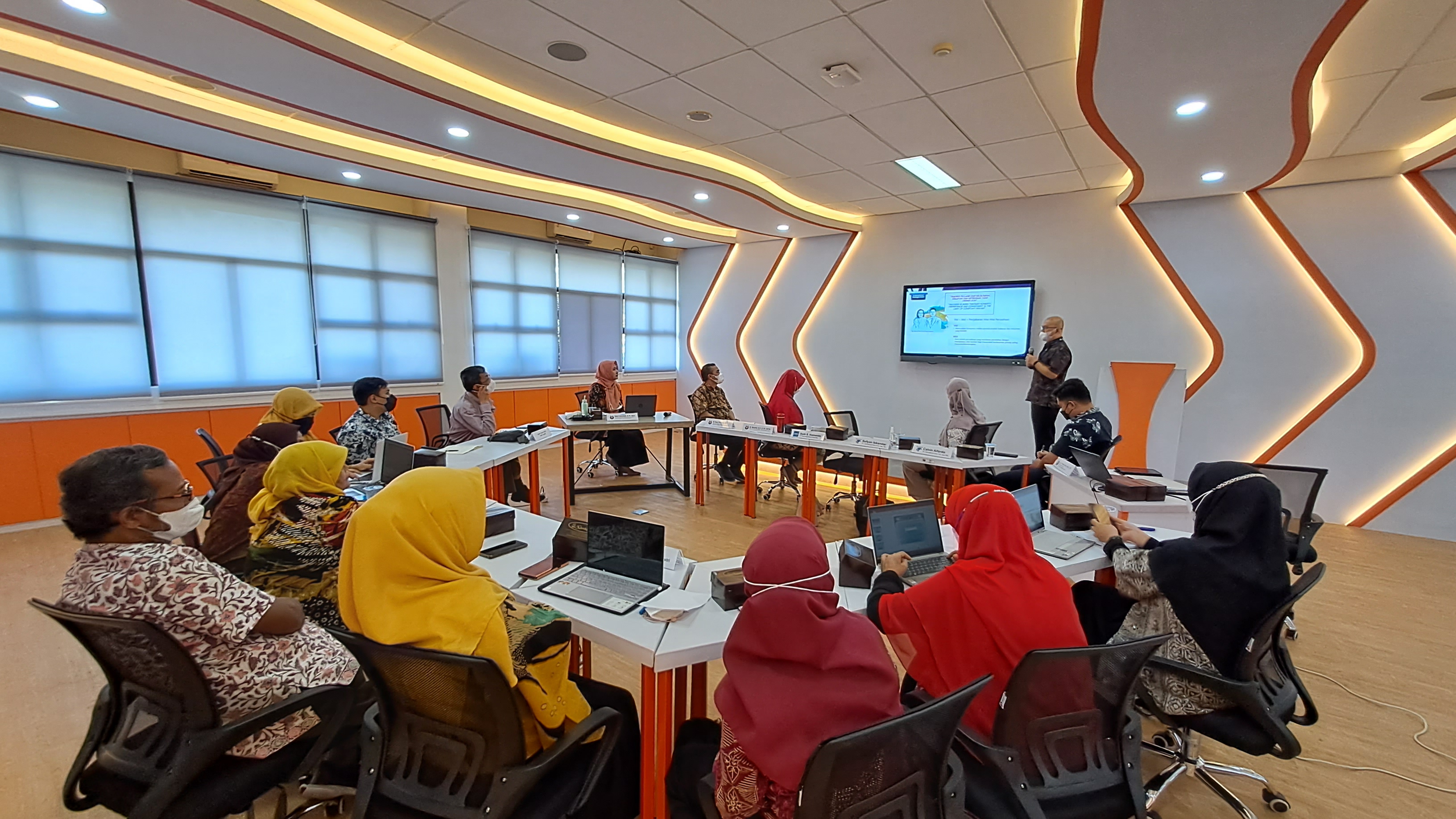 FPTK UPI Selenggarakan FGD dengan DUDI bertaraf Internasional