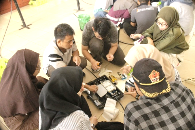 WORKSHOP TELEKOMUNIKASI (WORTEL)  PELATIHAN FIBER OPTIC