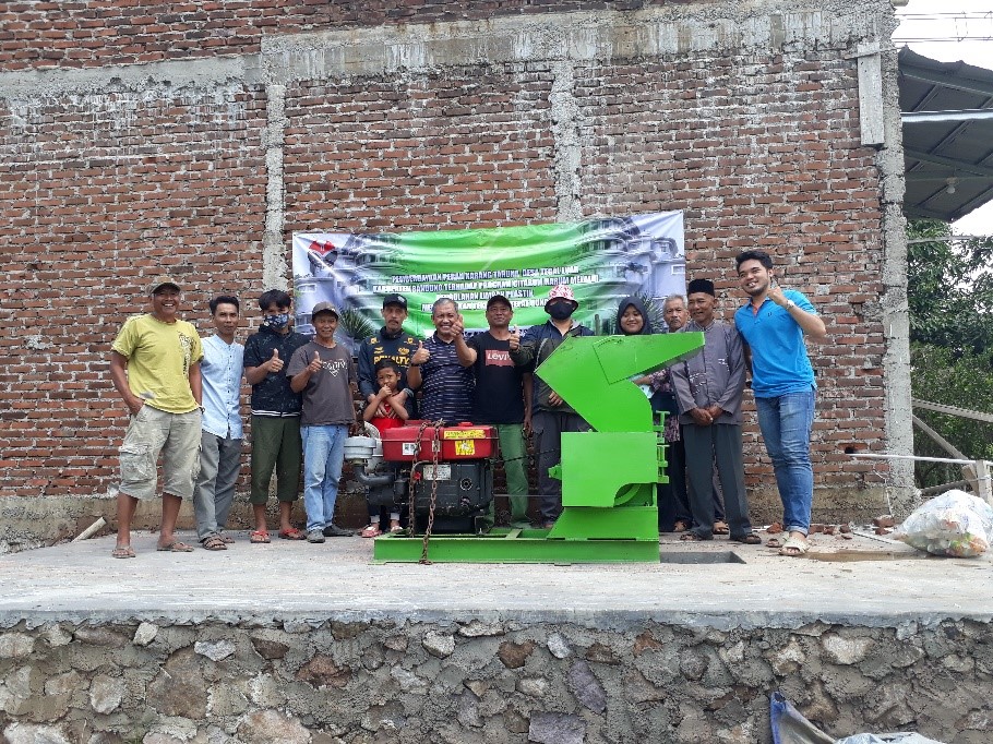 Tim P2M FPTK UPI Berikan Pelatihan Kepada Pemuda Karang Taruna Desa Tegalluar Kab Bandung