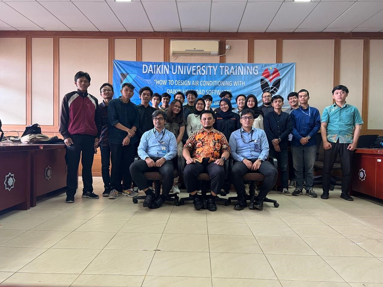 PT. Daikin Airconditioning Indonesia bekerjasama dengan FPTK UPI Sukses Selenggarakan Daikin University Training