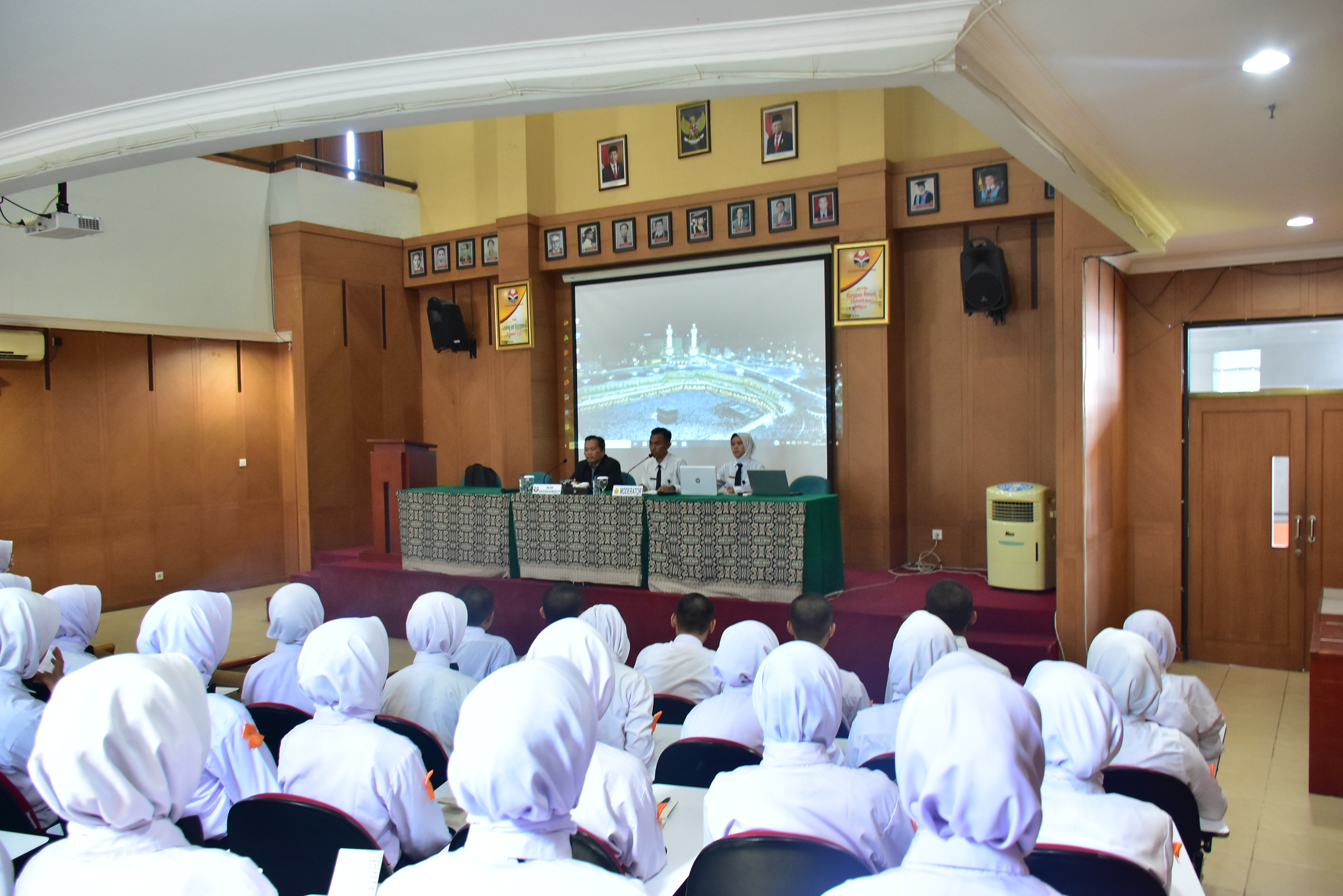 Calon Protokoler Bumi Siliwangi Angkatan XIII Lakukan Kunjungan Kelembagaan ke FPTK UPI
