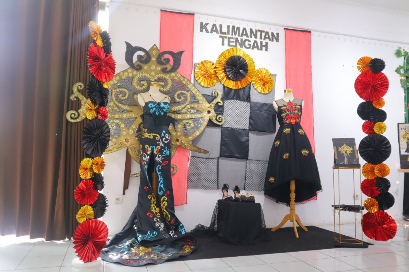 Prodi Pendidikan Tata Busana FPTK UPI Sukses Gelar Pameran Karya Sandya Wita Exhibition