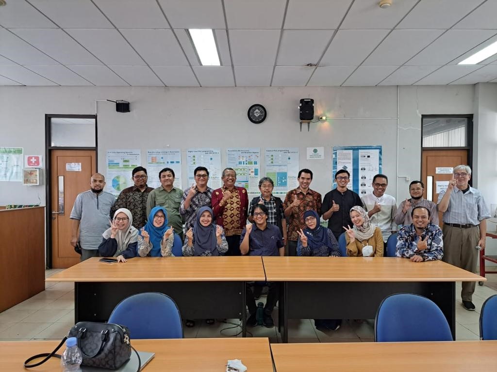 Prodi Teknik Elektro FPTK UPI Selenggarakan Kuliah Umum Bersama Arramel. Ph.D dari PT. Nanotech Indonesia Global, Nanocenter Indonesia