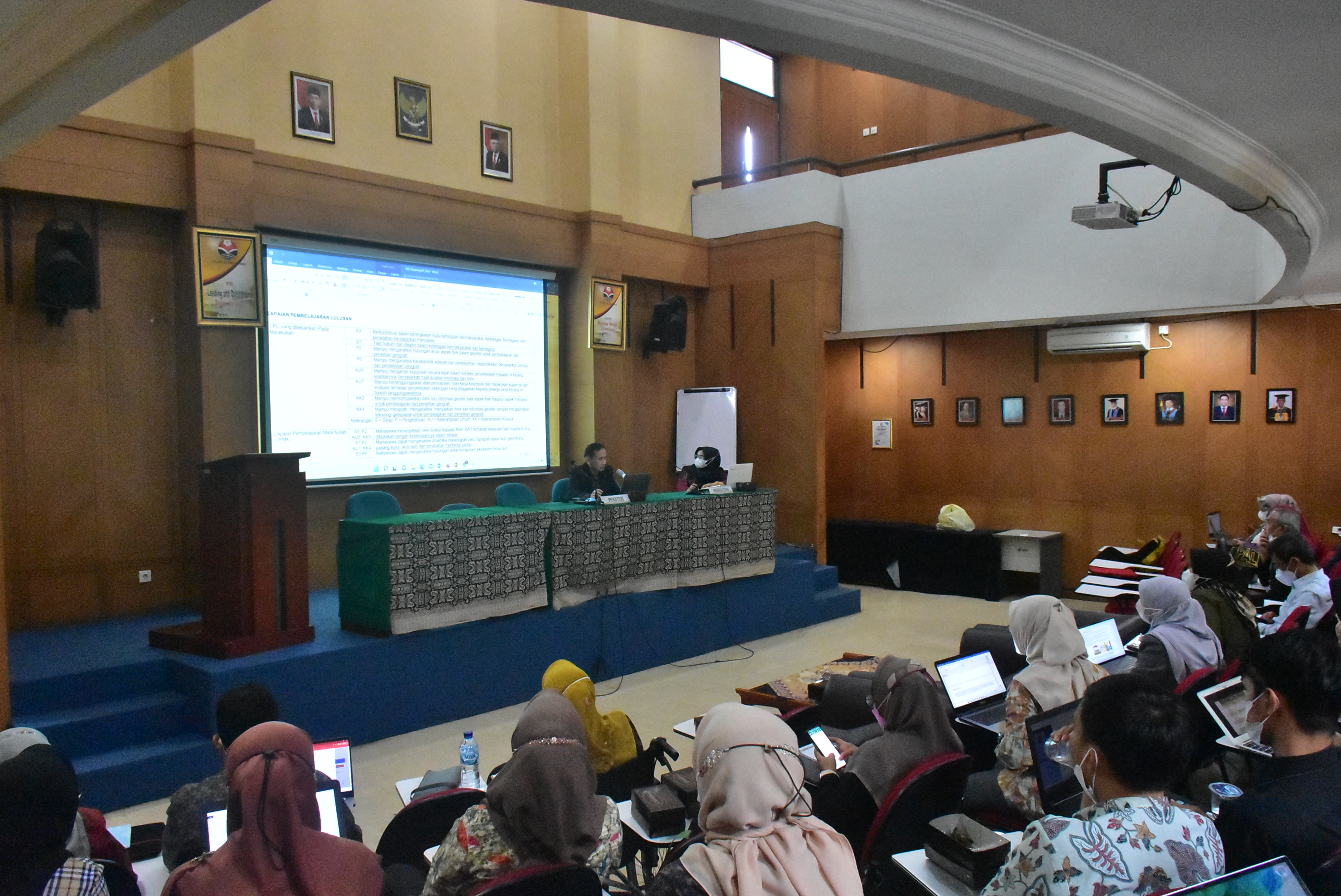 FPTK UPI selenggarakan Workshop Pengembangan Rencana Pembelajaran Semester (RPS) Model Outcome Based Education (OBE)