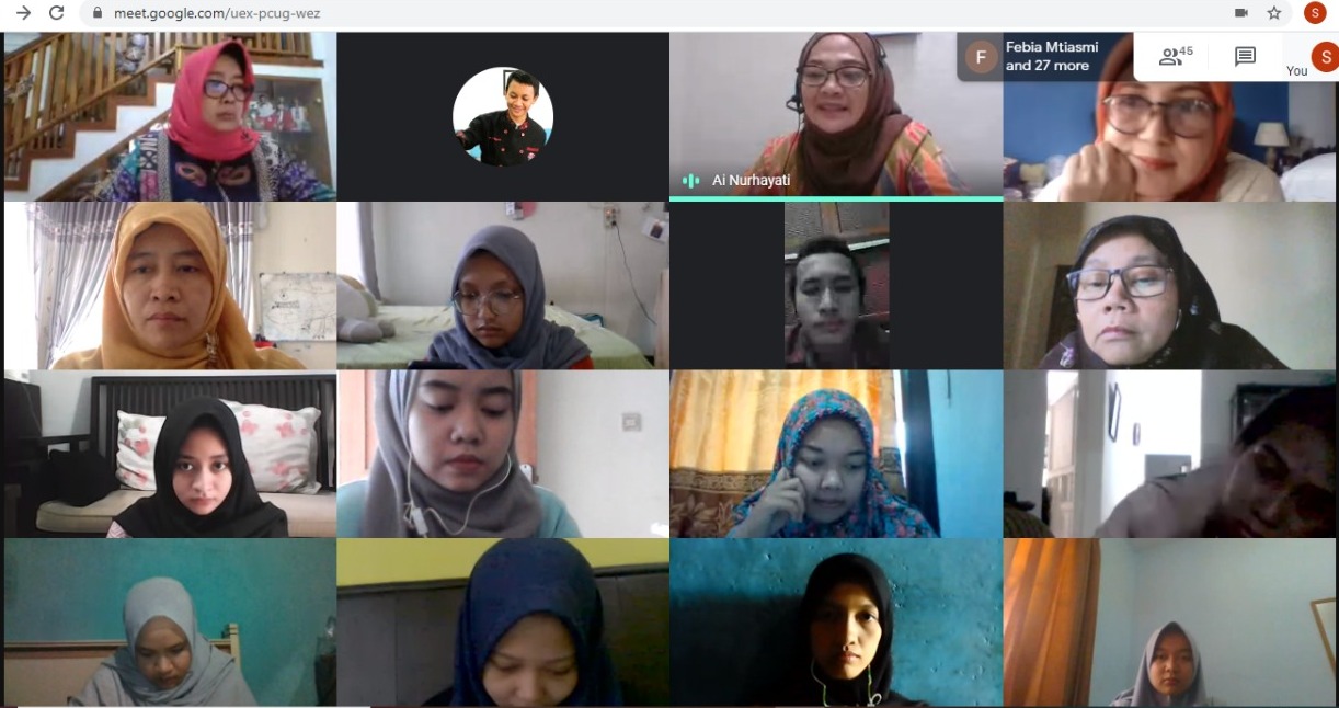 Mata Kuliah Kajian Komprehensif Bidang Boga diselenggarakan secara daring