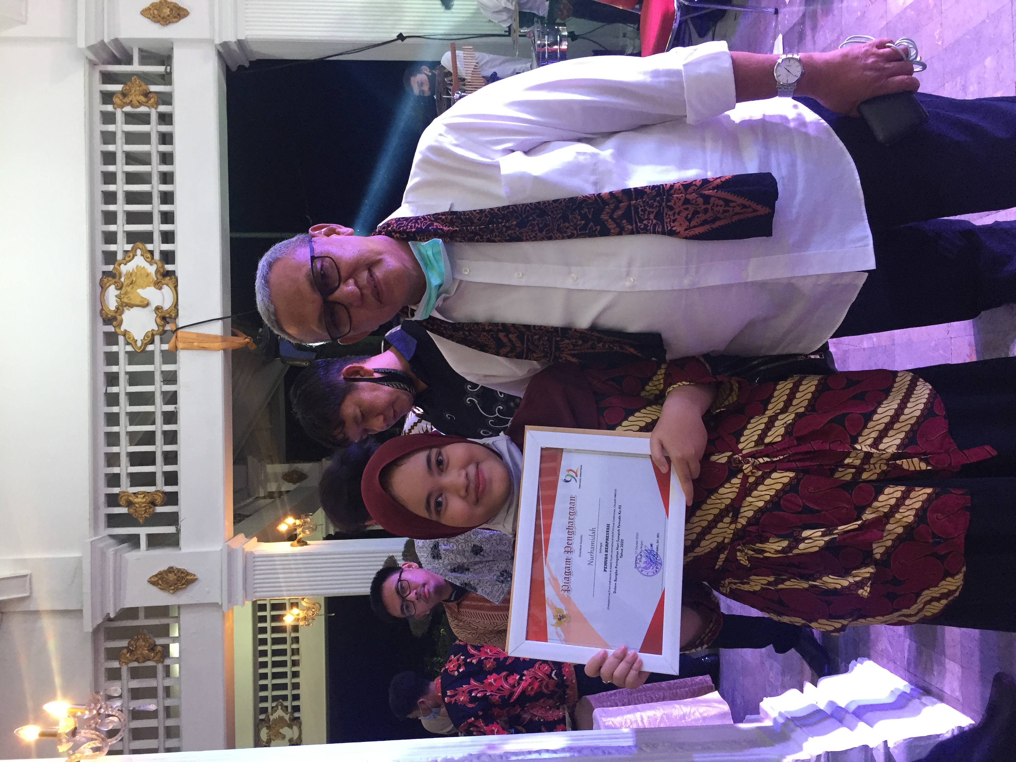 Nurhamidah, Best Delegate Model United Nation Terima Penghargaan Pemuda Berprestasi dari Bupati Kuningan