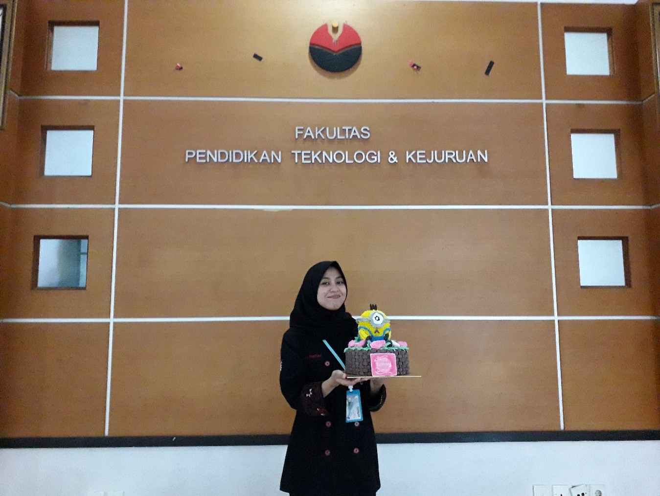 Aktif di kegiatan Akademik dan Non Akademik, Aulia Pratiwi Raih Wisudawan Terbaik Tingkat Prodi Pendidikan Tata Boga FPTK UPI