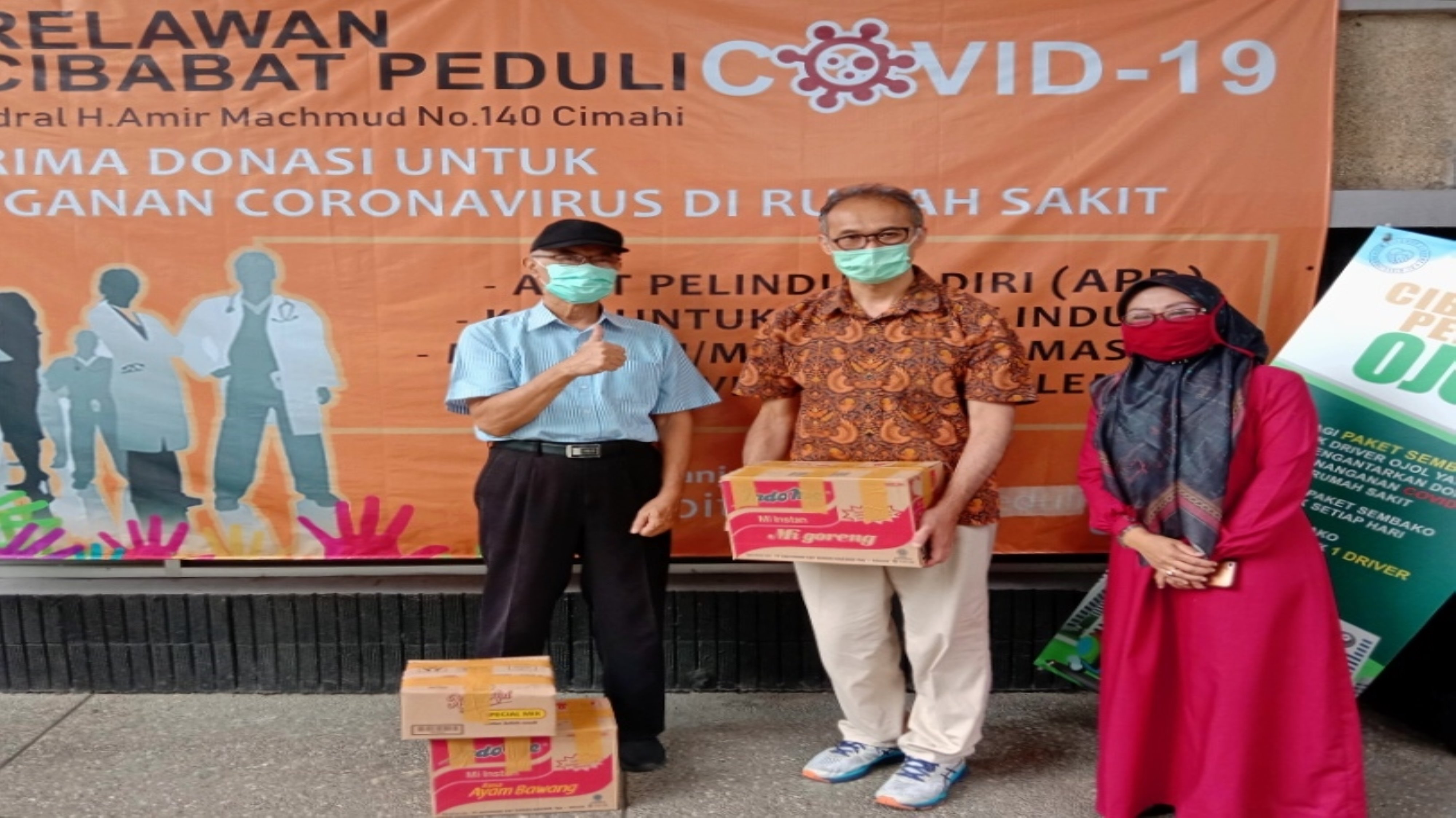 TENAGA MEDIS GARDA TERDEPAN, DPTS FPTK UPI BERI BANTUAN 
