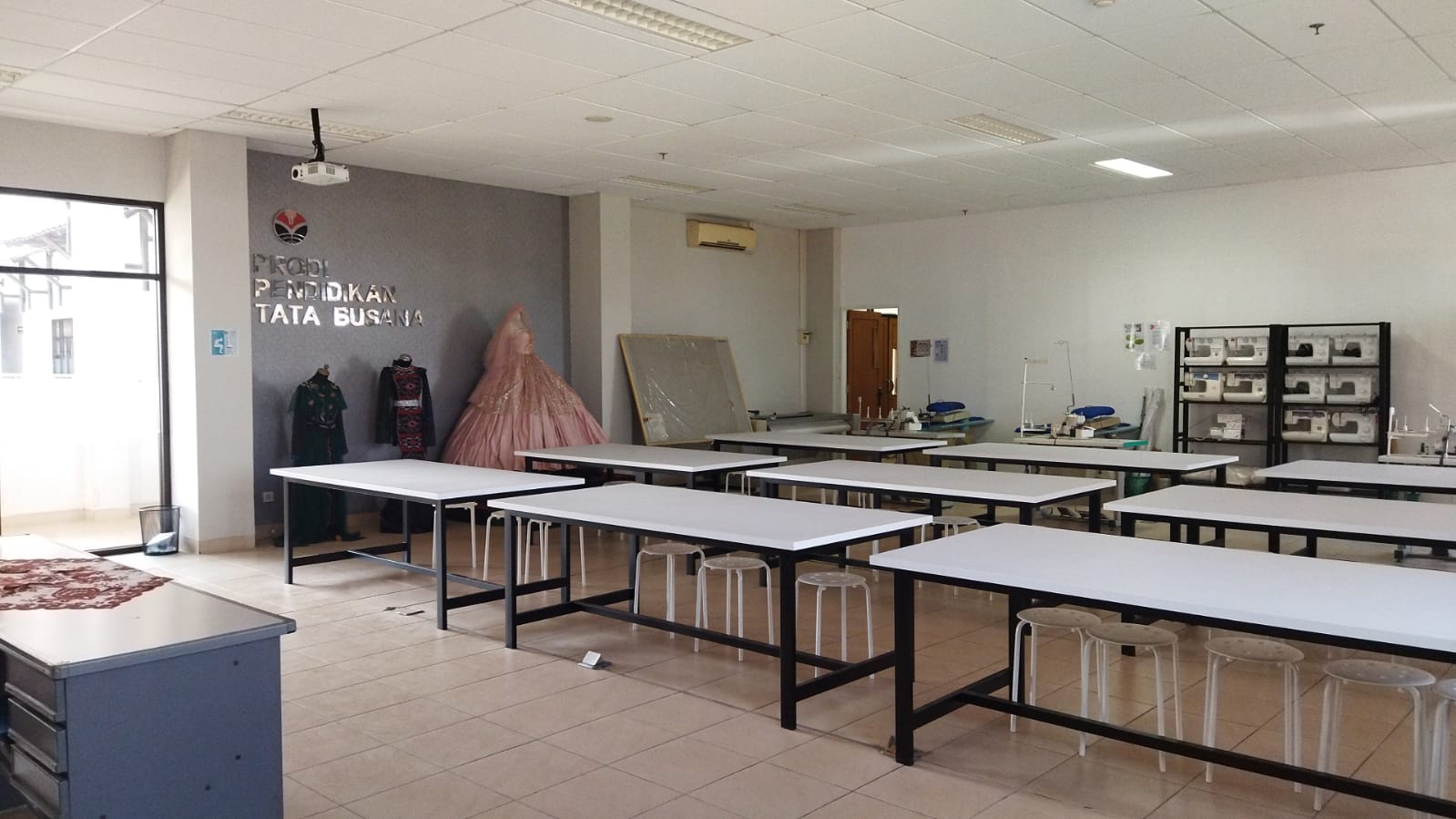 Lab Fashion Desain