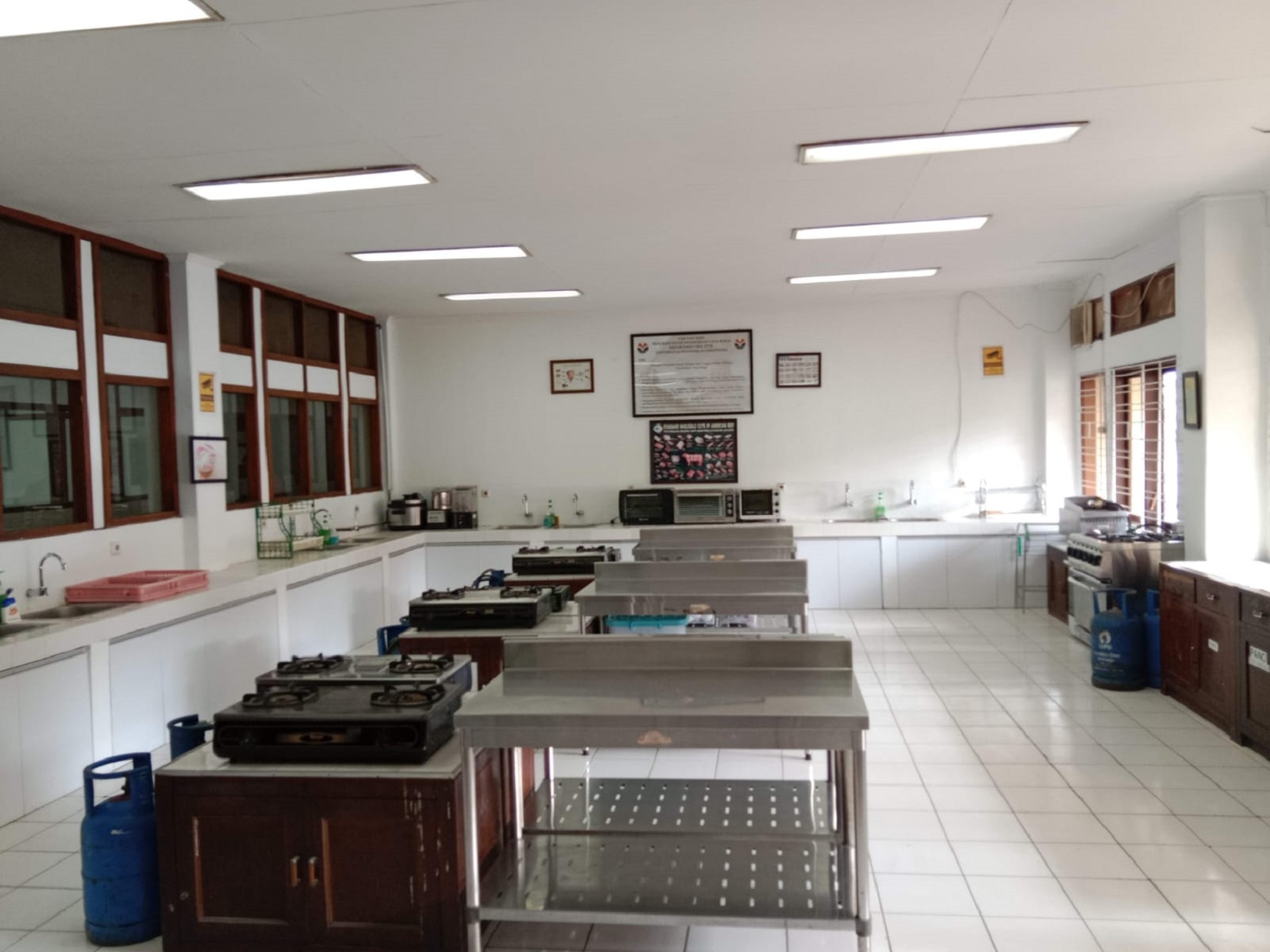 Lab Jasa Boga