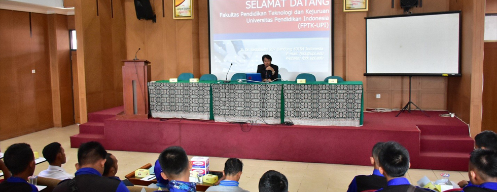 SMK Negeri 1 Bunga Mayang Lakukan Kunjungan Industri di Kampus FPTK UPI