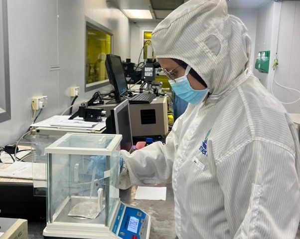 Mahasiswa FPTI UPI Ikuti Research Attachment di Universiti Kebangsaan Malaysia, Fokus pada Fabrikasi MEMS Microfluidics