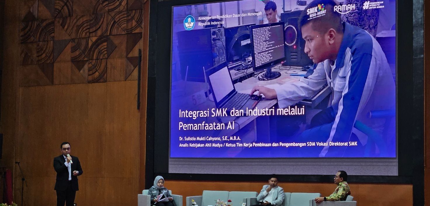 Seminar Nasional Pendidikan Vokasional dan Pameran Inovasi SMK 2025 kembali digelar: Penguatan Kompetensi Guru Teknik dan Vokasi di Era Kecerdasan Buatan