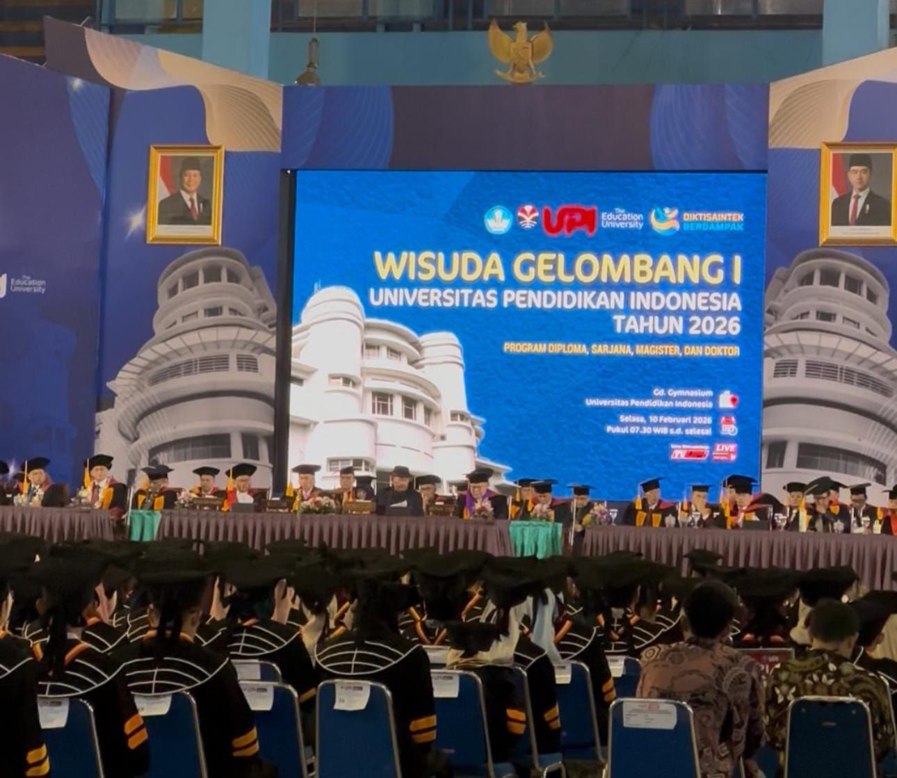 Wisudawan FPTI UPI Resmi Dikukuhkan pada Wisuda Gelombang I 2026