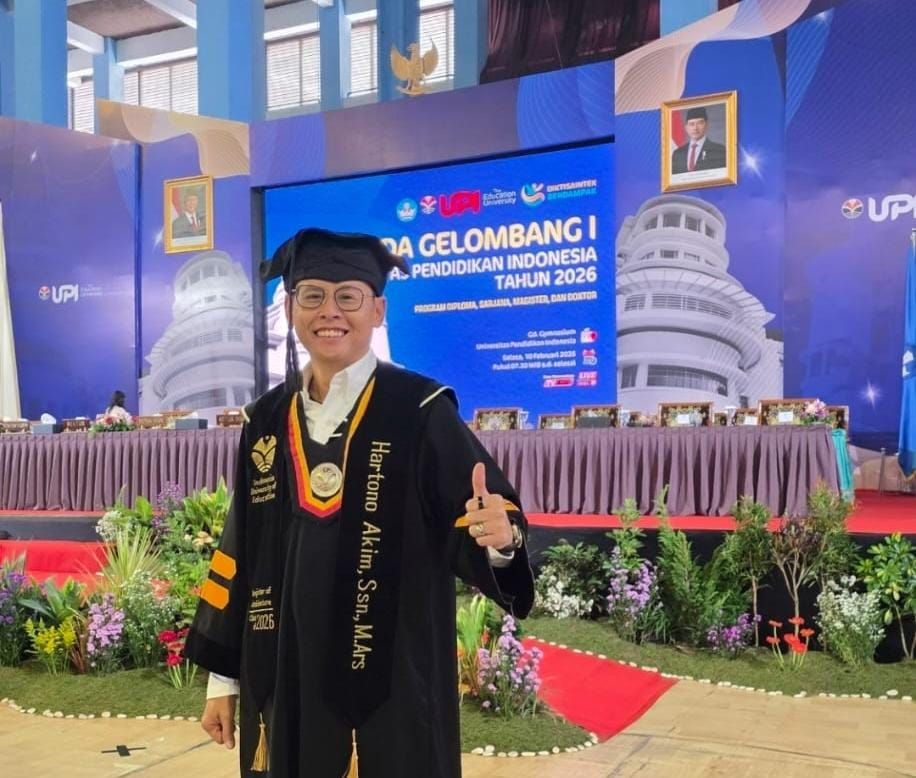 Lulusan Terbaik FPTI UPI: Gelar Magister adalah Amanah untuk Menjaga Integritas dan Memberi Manfaat bagi Masyarakat