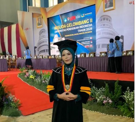 Dari Konsistensi Menjadi Prestasi: Defina Ayu Raihana Lulusan Terbaik Magister Arsitektur Angkat Desain Inklusif Berbasis Neuro-Architecture