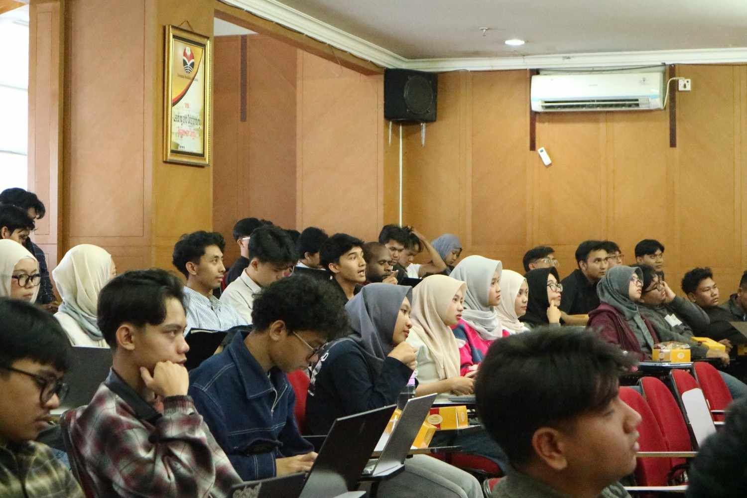 Tingkatkan Kompetensi Analisis Sistem Tenaga Listrik, Prodi Pendidikan Teknik Elektro FPTI UPI Gelar Live Training ETAP bagi Mahasiswa Lintas Kampus