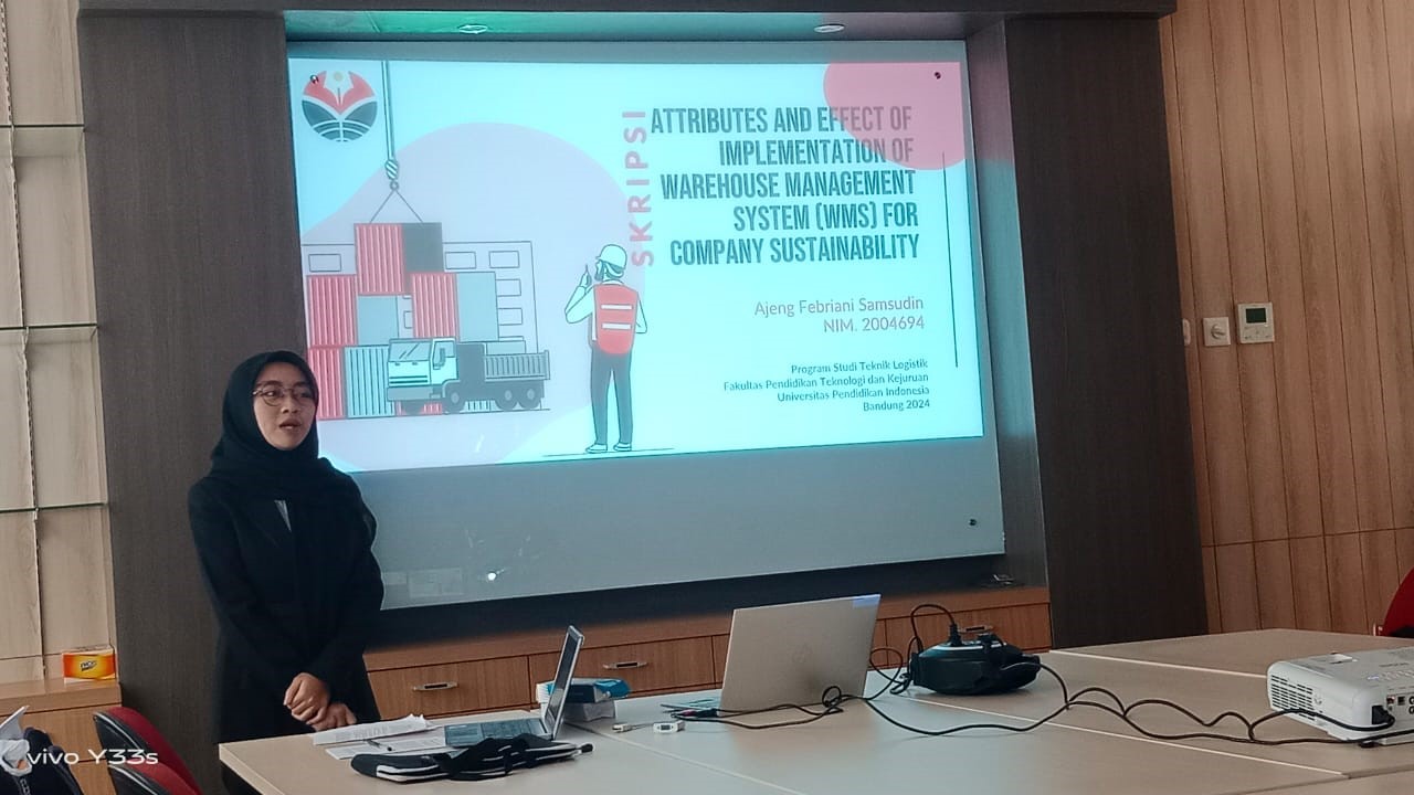 LULUSAN PERTAMA TEKNIK LOGISTIK PUBLIKASIKAN ARTIKEL ILMIAH TOPIK WAREHOUSE MANAGEMENT SYSTEM