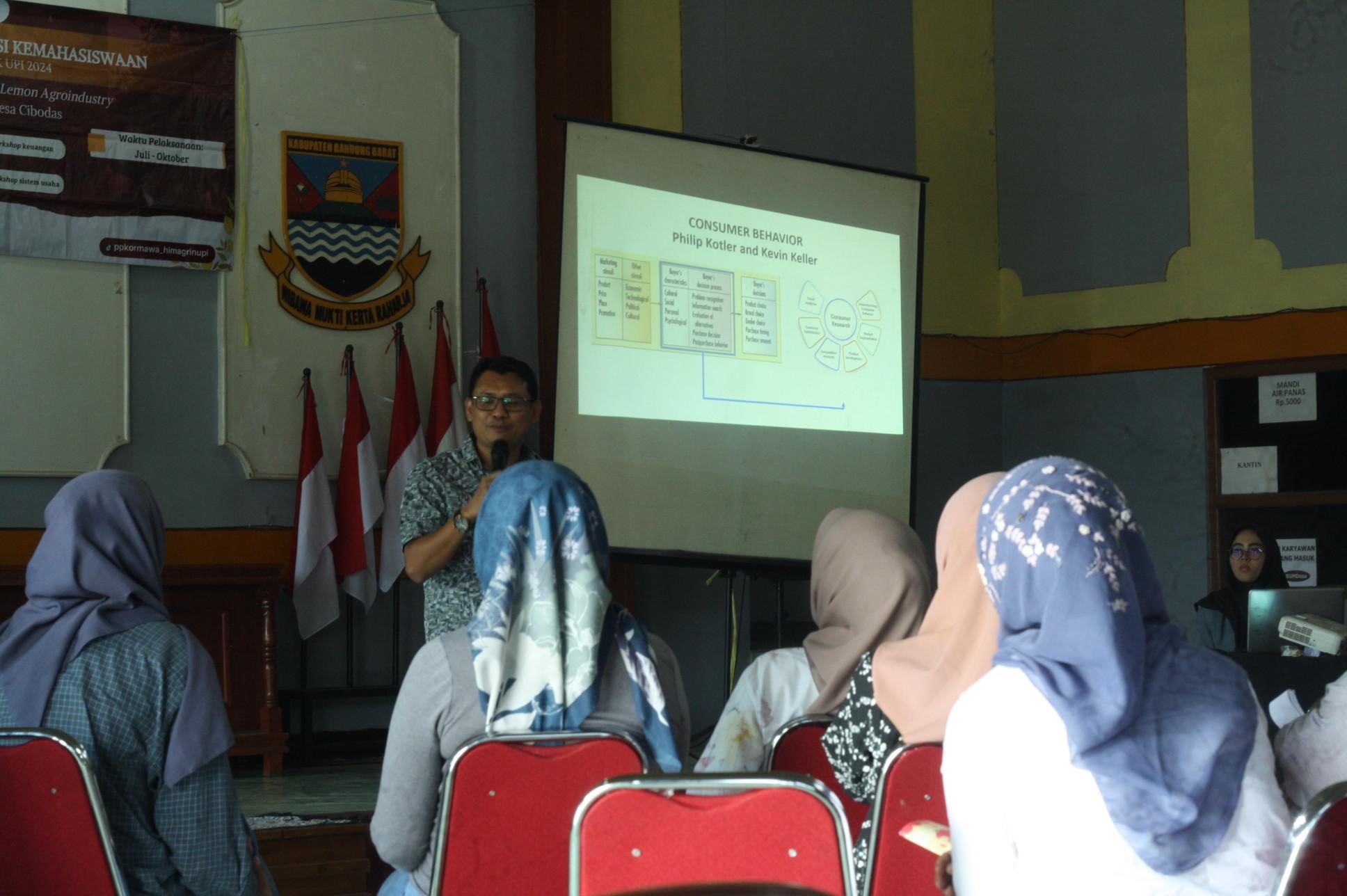 PENGADAAN WORKSHOP PEMASARAN OLEH PPK ORMAWA HIMAGRIN DALAM MENDONGKRAK PEREKONOMIAN DESA CIBODAS