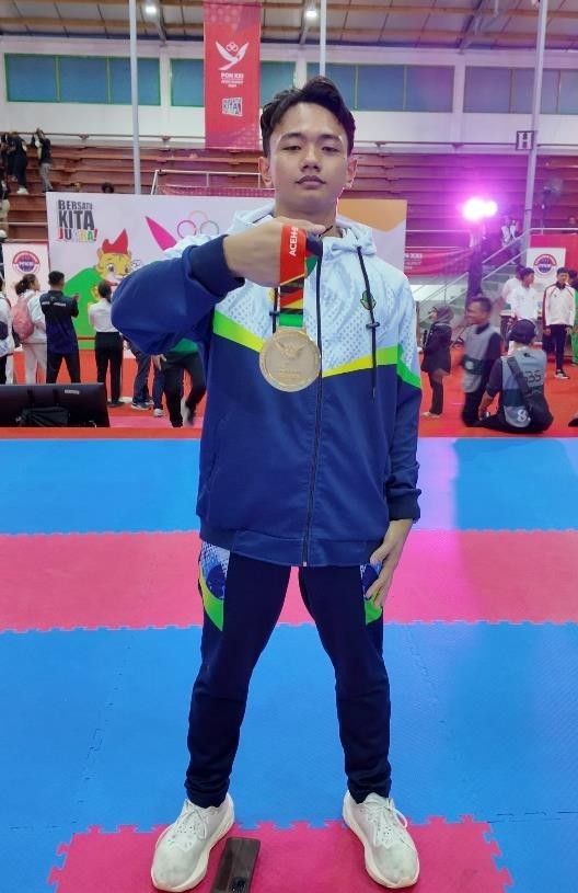 Mahasiswa Teknik Sipil FPTI UPI, Gista Robbiana Septian Raih Medali Emas Cabang Olahraga Kick Boxing dalam Pekan Olahraga Nasional (PON) XXI ACEH-SUMUT 2024