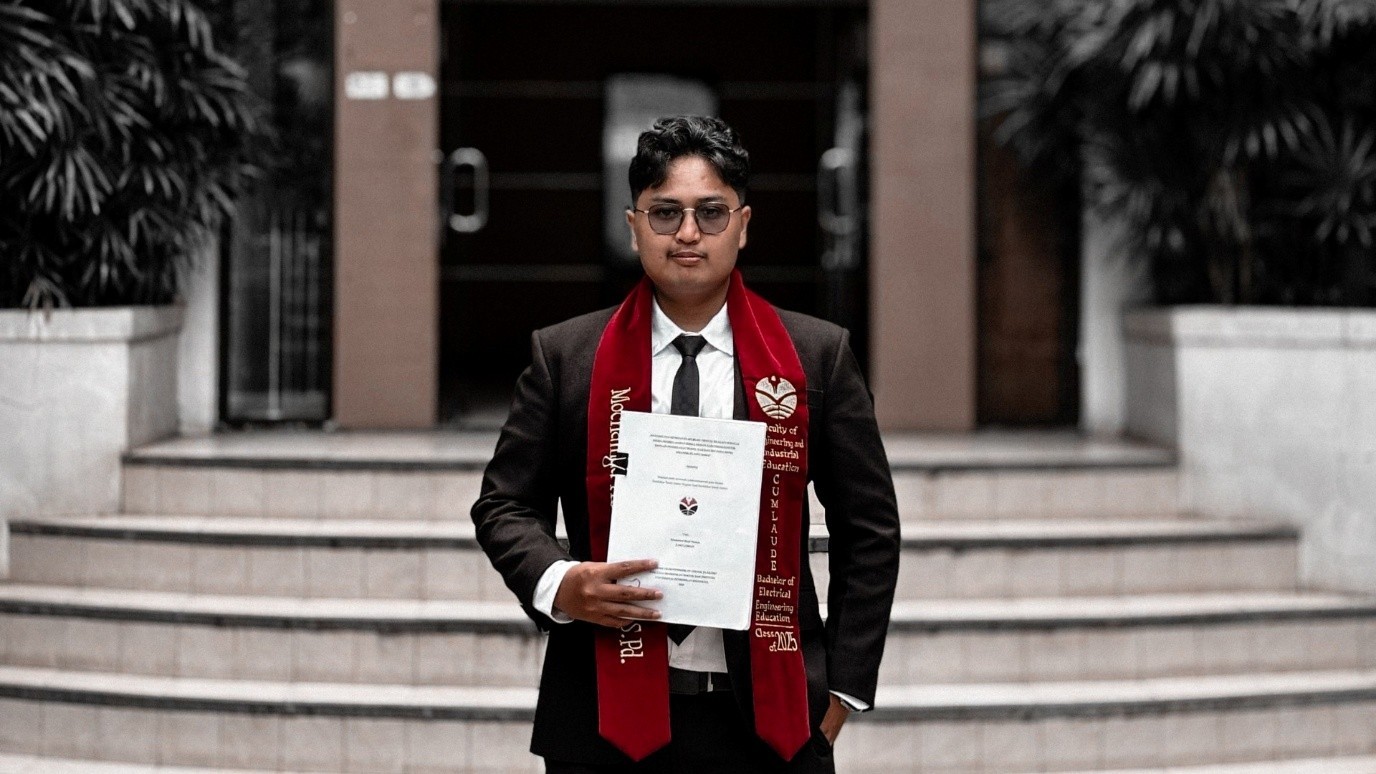 Mochamad Rizal Fauzan, Wisudawan Terbaik Gelombang II FPTI UPI dengan IPK 3,96: Inspirasi dari Disiplin dan Rasa Ingin Tahu