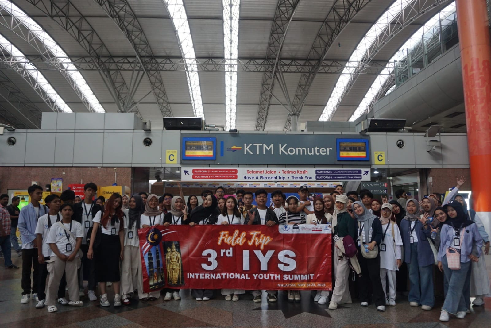 Mahasiswi Pendidikan Teknik Arsitektur FPTI UPI Mengikuti Program Exchange ke Universiti Sains Islam Malaysia